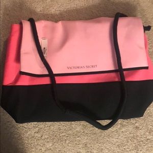 Victoria’s Secret Neoprene Insulated Beach Tote